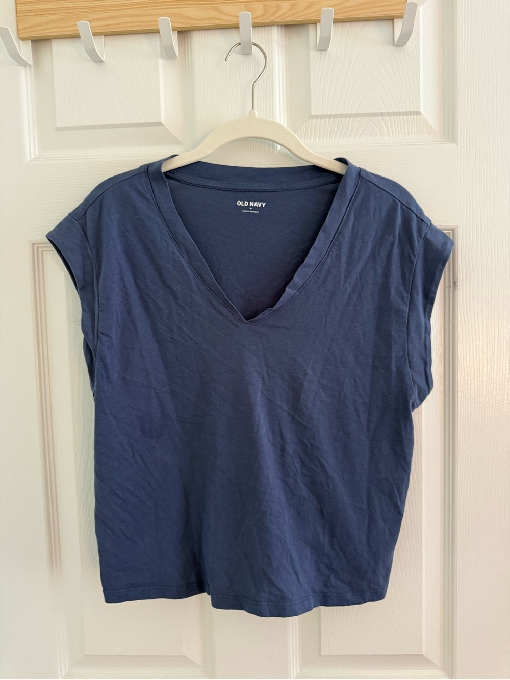 Old Navy Women's Navy Blue V-Neck Cap Sleeve Tee